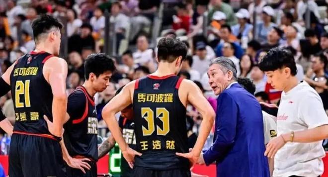 拉菲尼亚伤缺19岁小将上位!巴西战日本,内马尔替补待命看情况