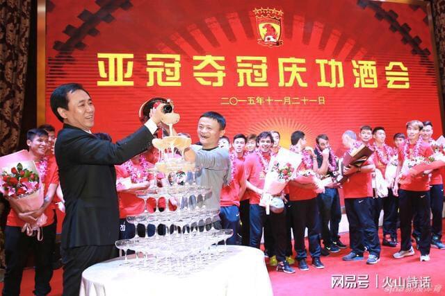 阿隆索谈恩佐未来:在足球世界里,我什么都不会感到意外